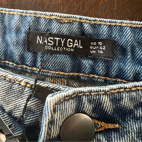 Nasty Gal Denim - *New With Tags* Nasty Gal Shred Games Distressed Mom Jeans